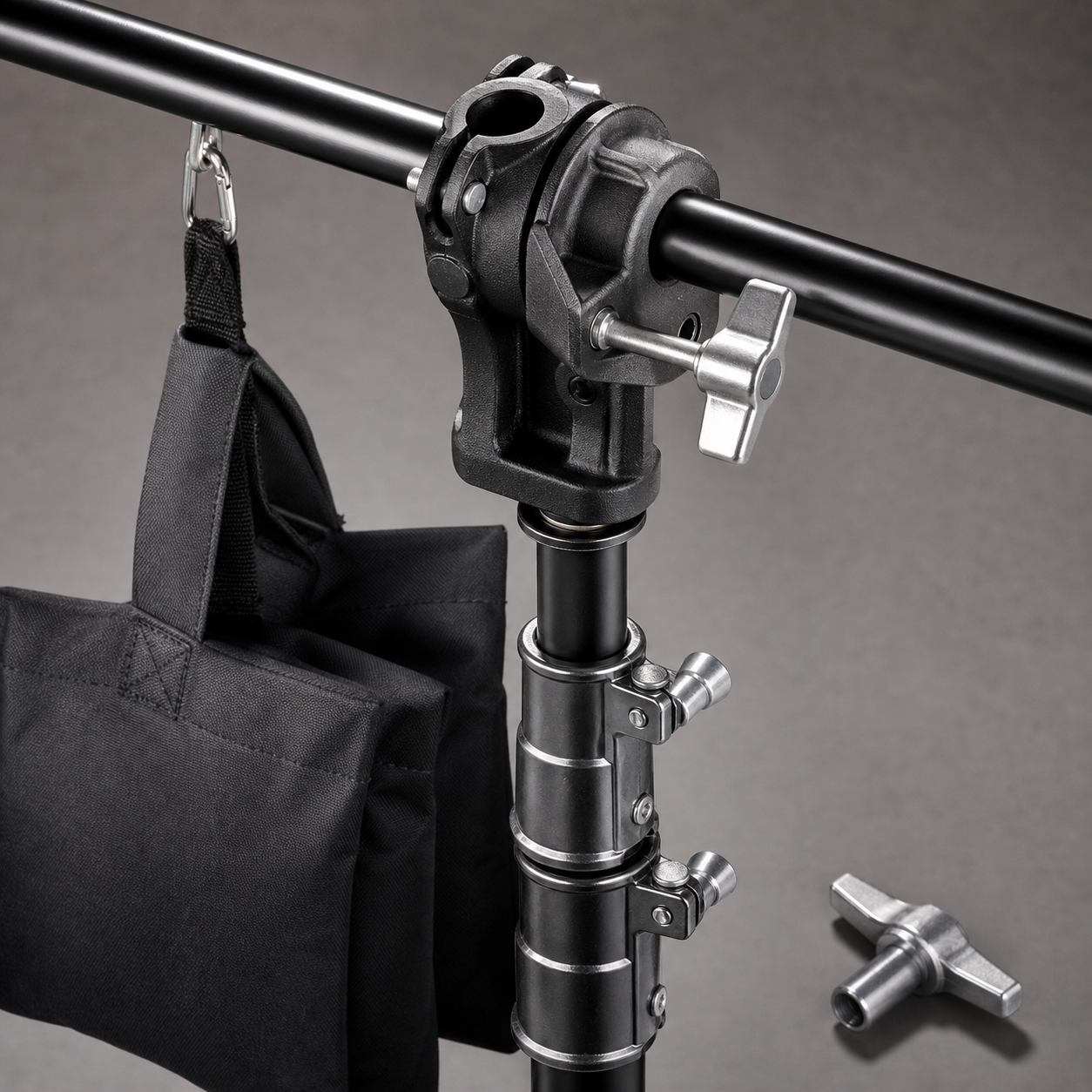 C-Stand grip head and riser detail